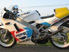 Suzuki RGV 250 SP Pepsi Replica